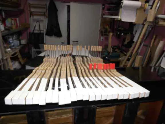 Steinway/Klavierbau Longerich162